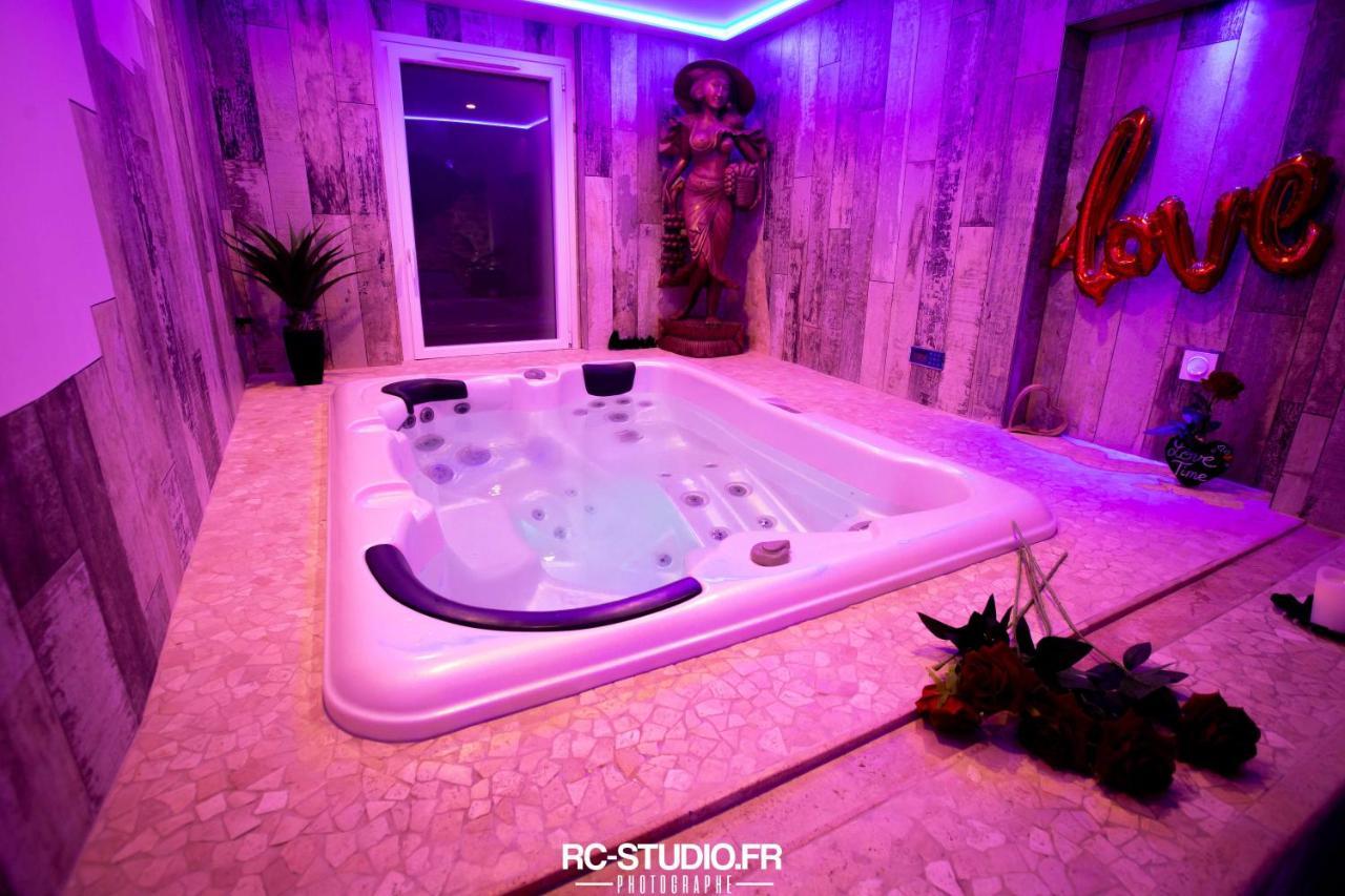 Loveroom La Garçonn'hyeres *